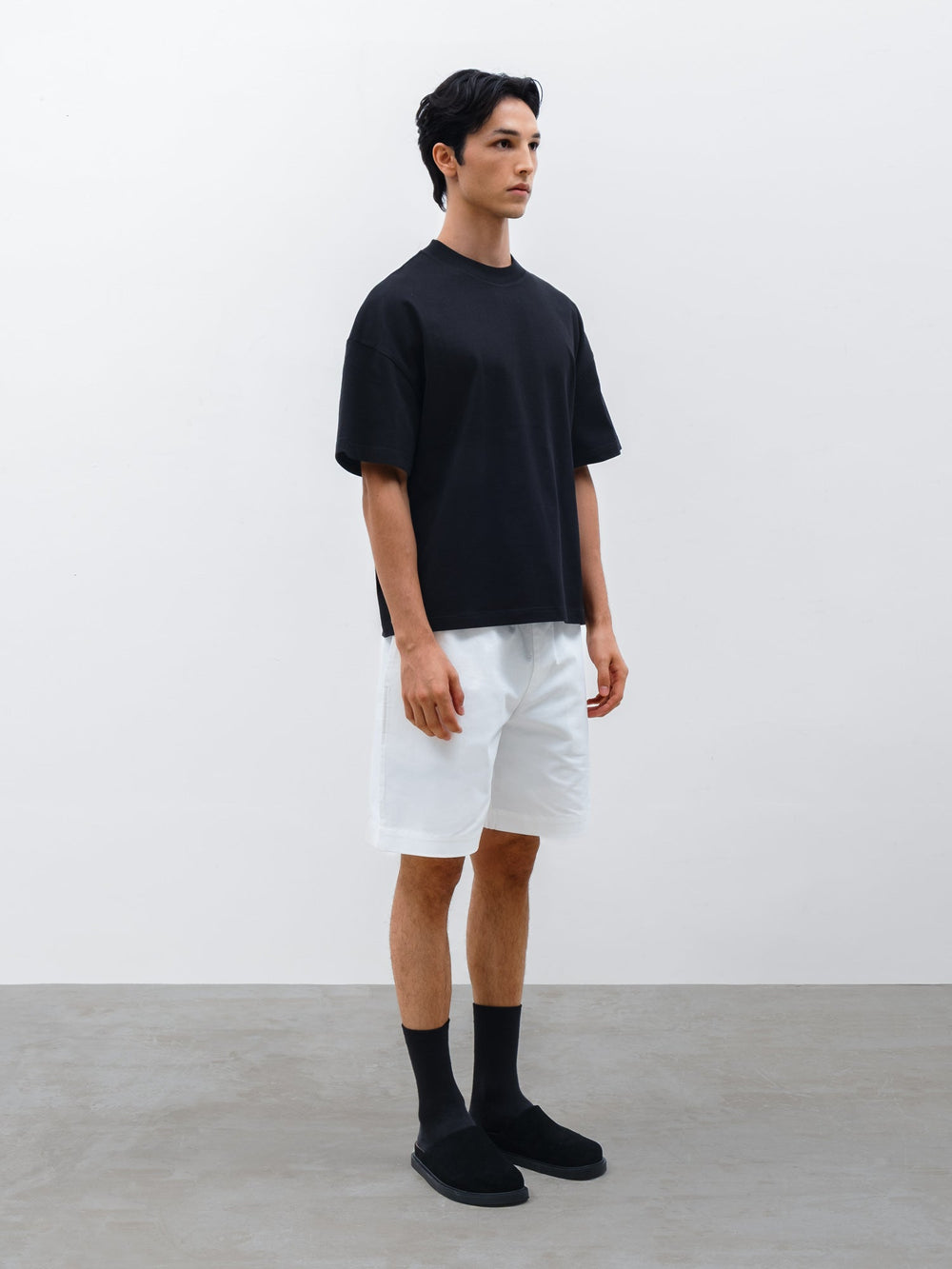 Casel Short in Chalk