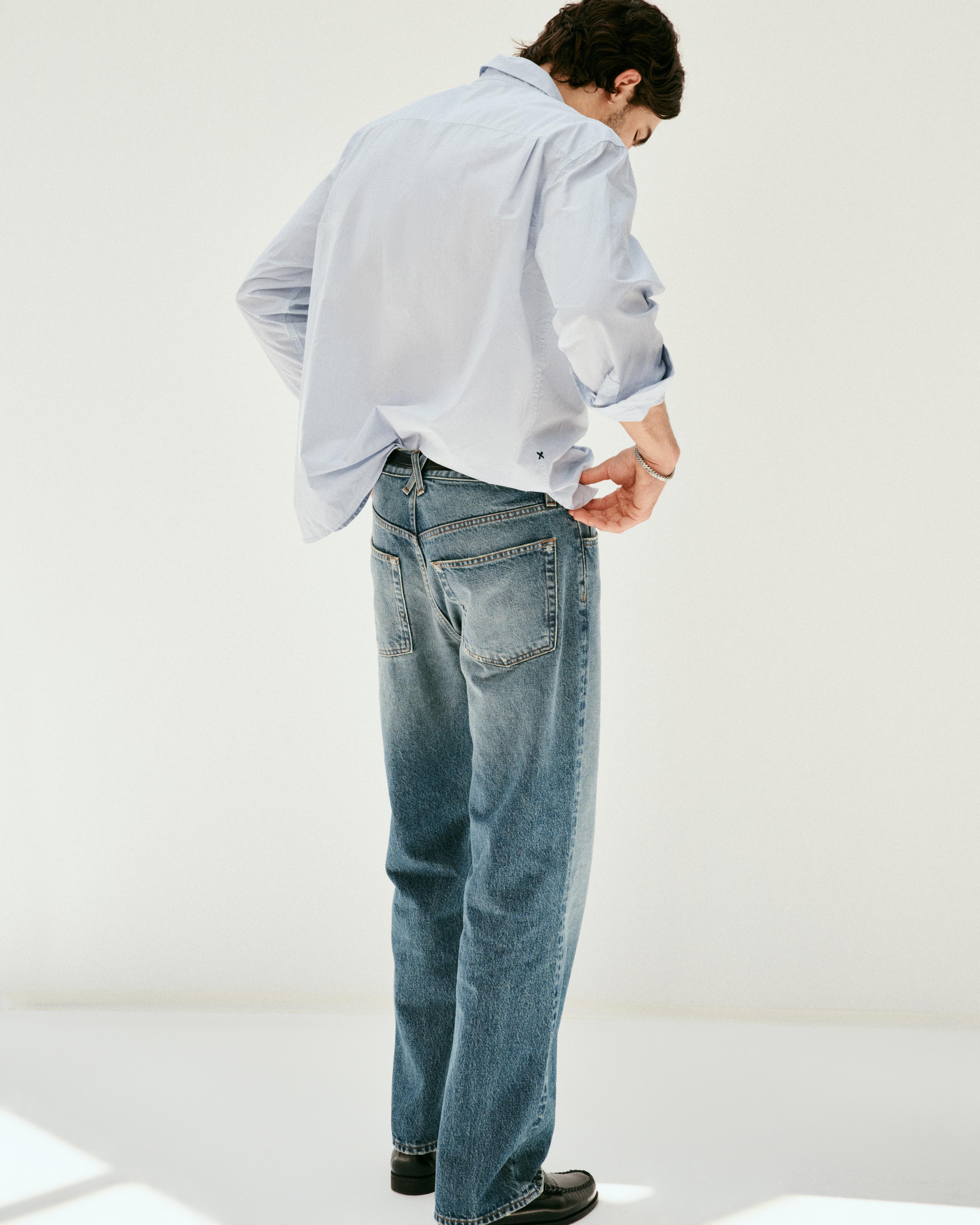 AM Relaxed Straight 5 Pocket Jean