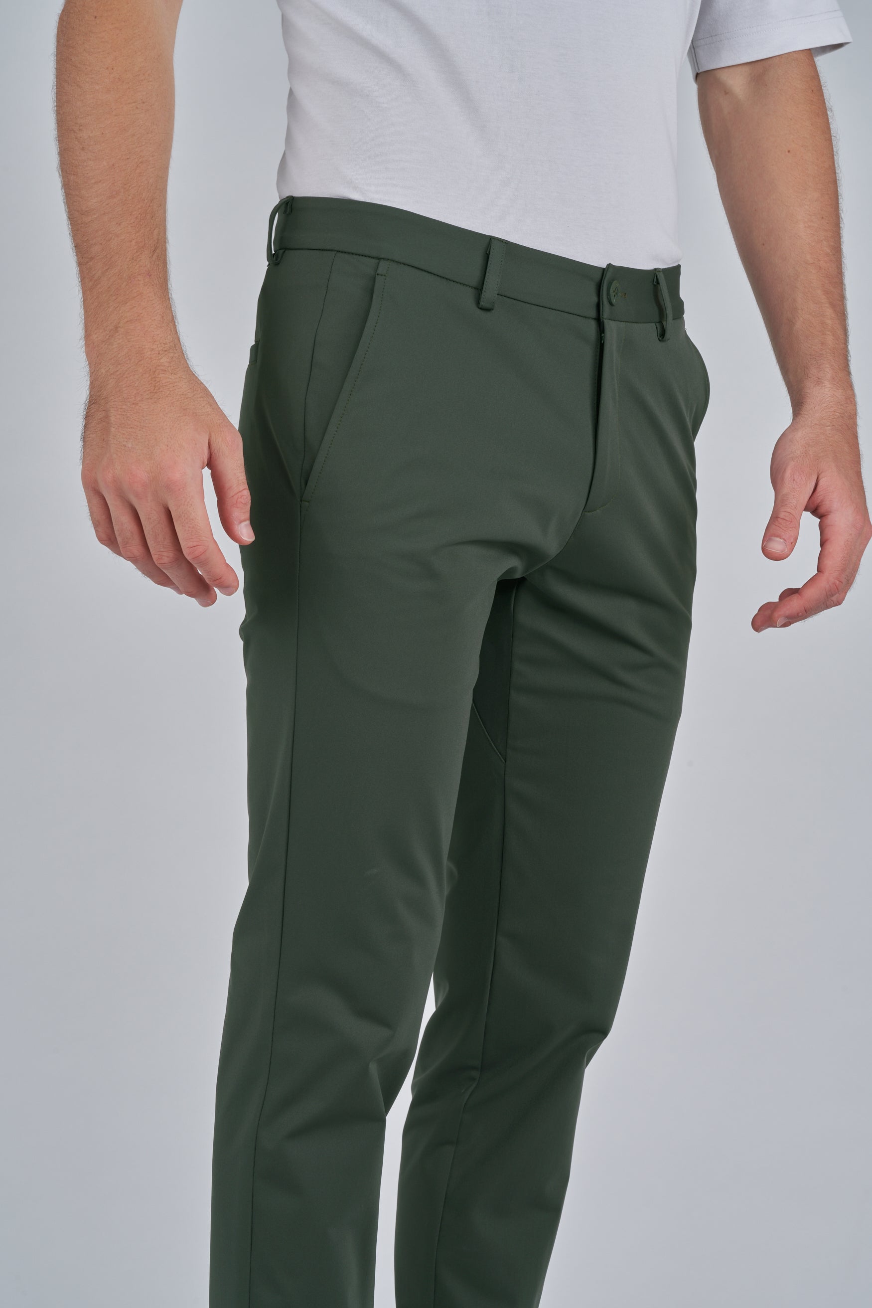 Slim Tech Pants