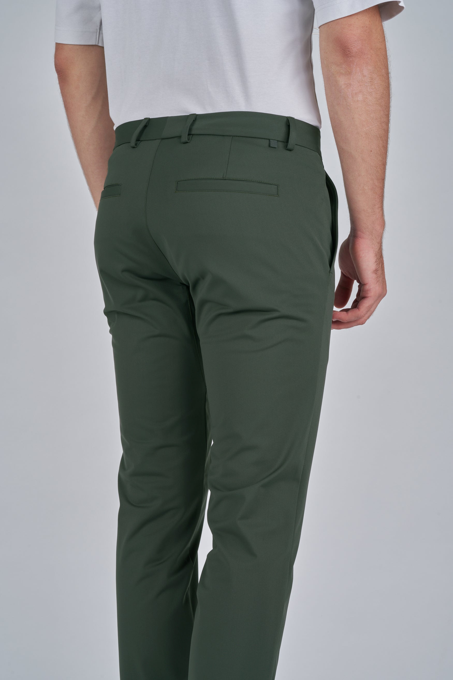 Slim Tech Pants