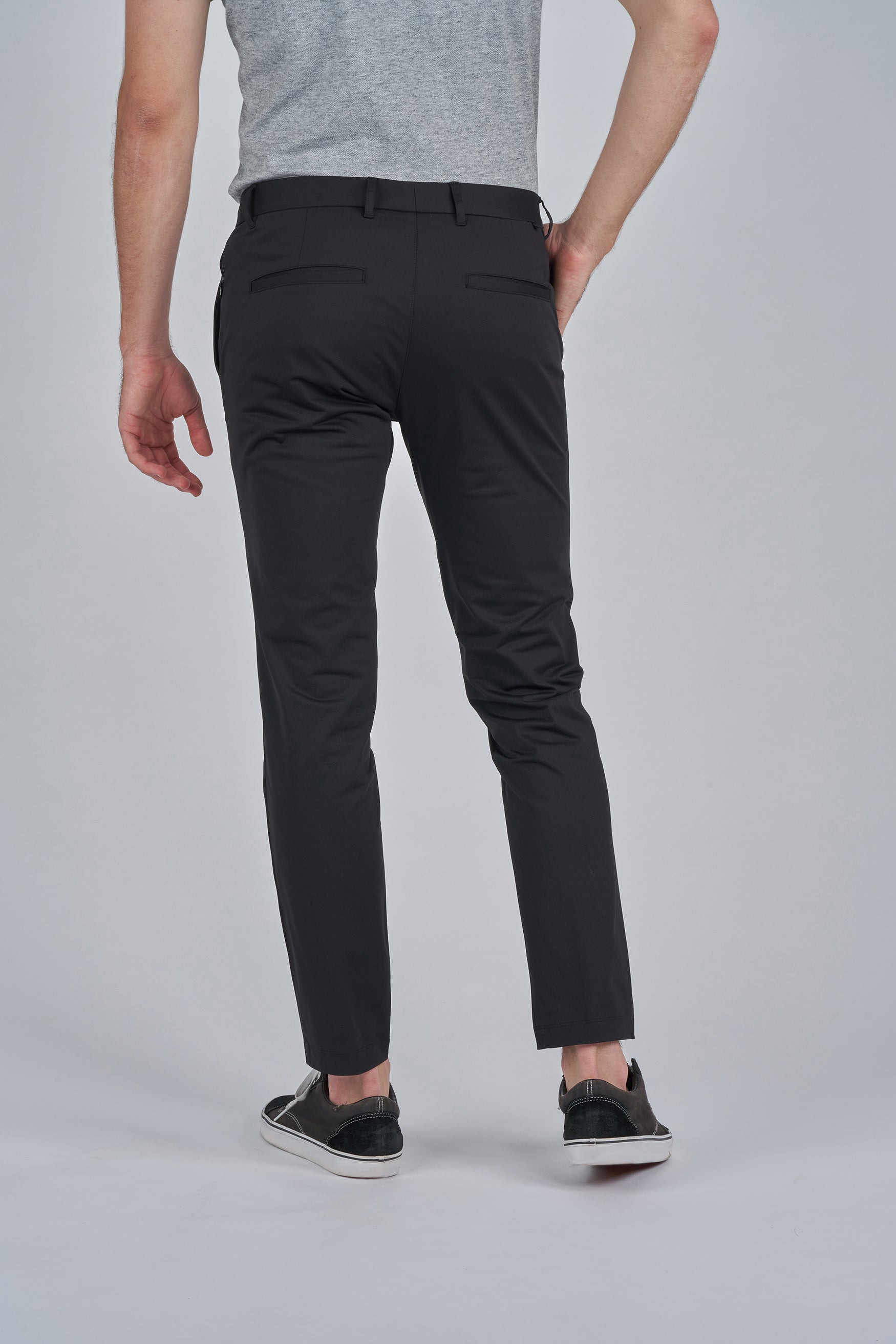 Slim Tech Pants